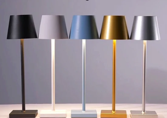Lámparas de mesa LED inalámbricas Poldina PRO de lujo decorativas modernas para restaurante Luz de decoración del hogar con batería recargable